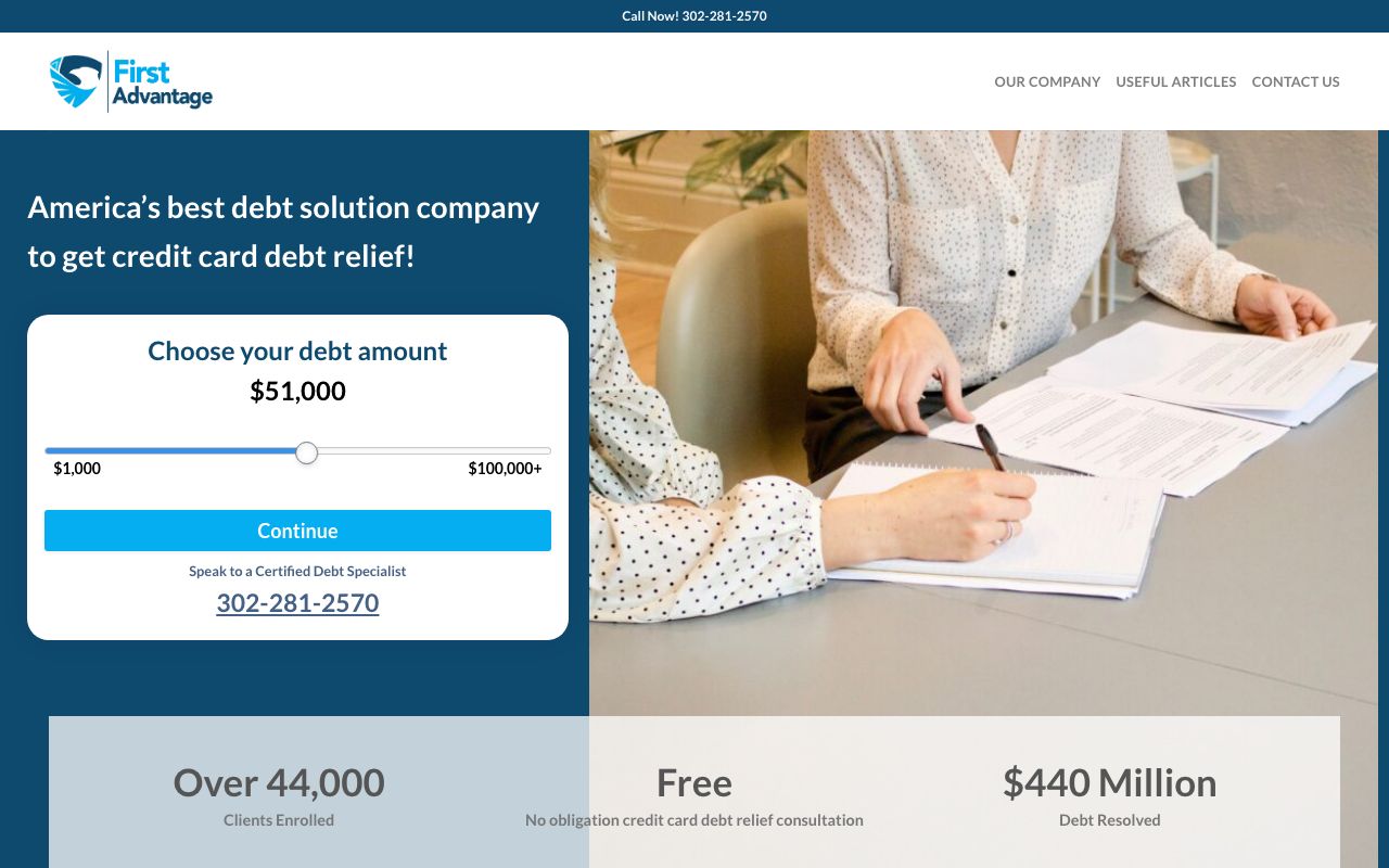 First Advantage — zrzut ekranu interfejsu