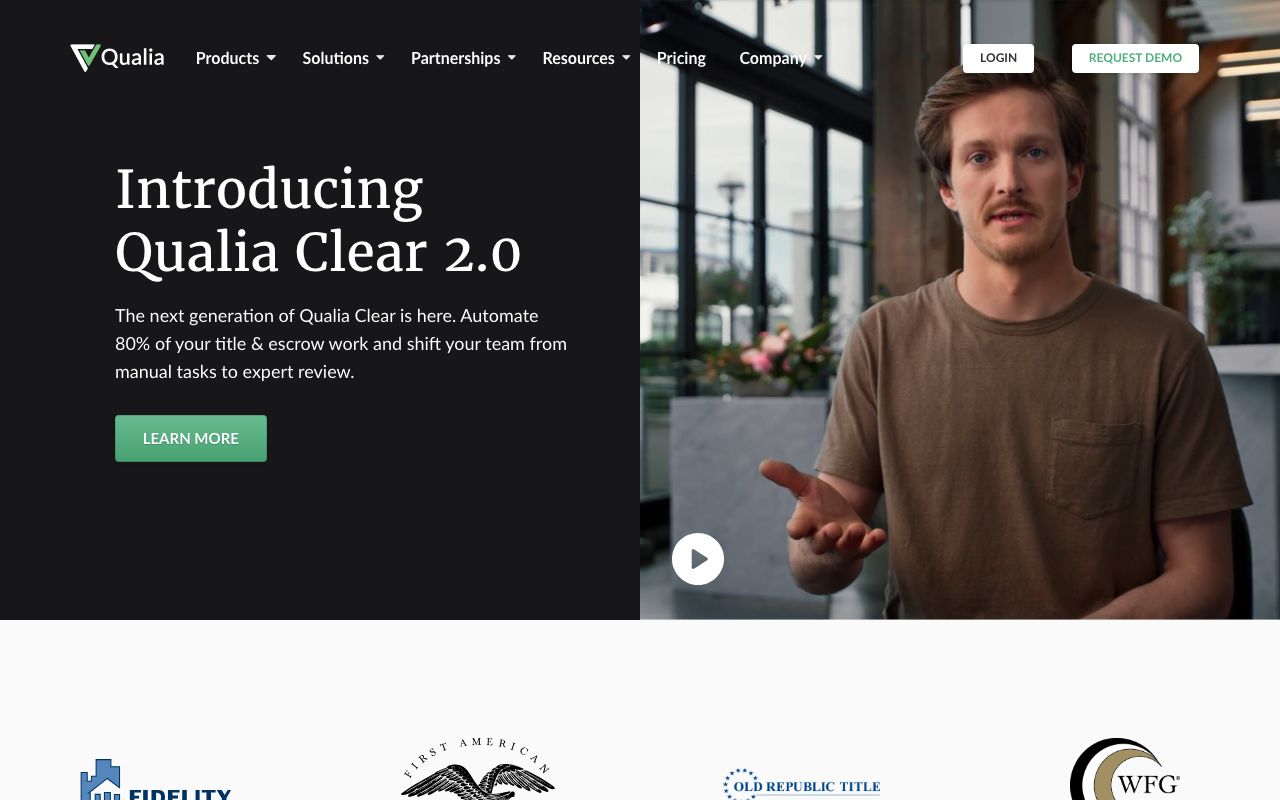 Qualia. Verified Reviews, Pros & Cons — zrzut ekranu interfejsu
